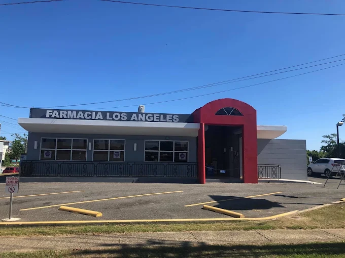 Farmacia Los Ángeles de Isabela